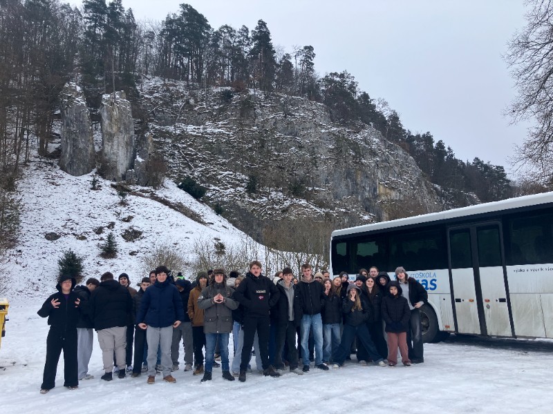 Exkurze deváťáků do Sloupsko-šošůvských jeskyní a do Jaderné elektrárny Dukovany