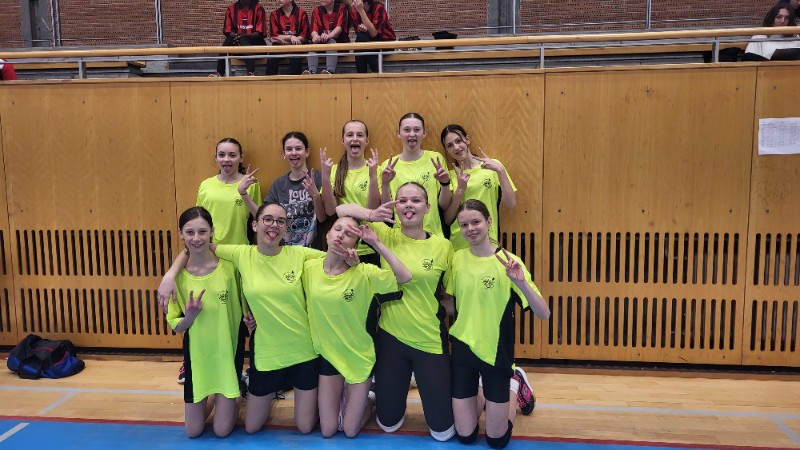 Druhé místo v přehazované Druhé místo v přehazované