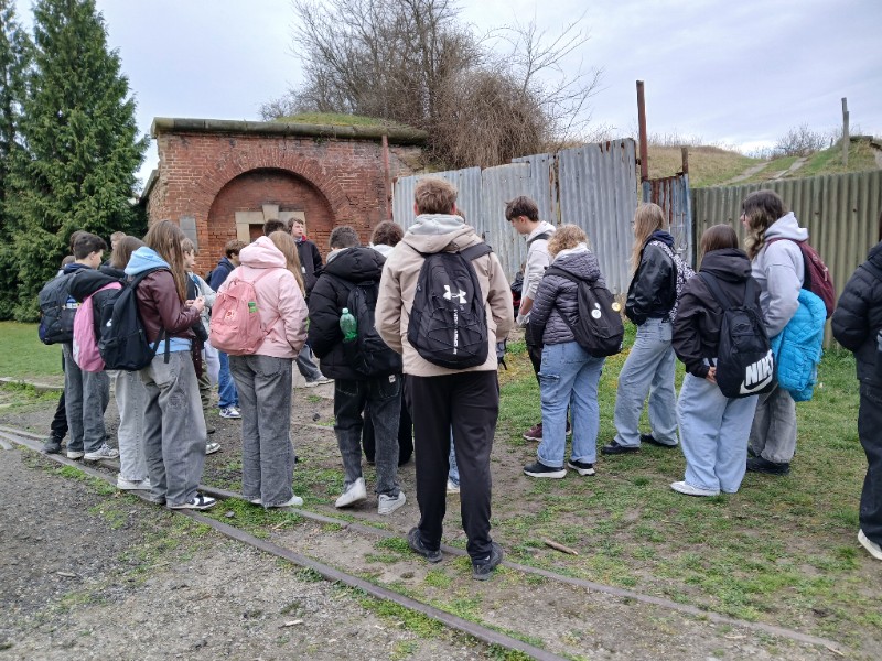 Dějepisná exkurze do Terezína Dějepisná exkurze do Terezína