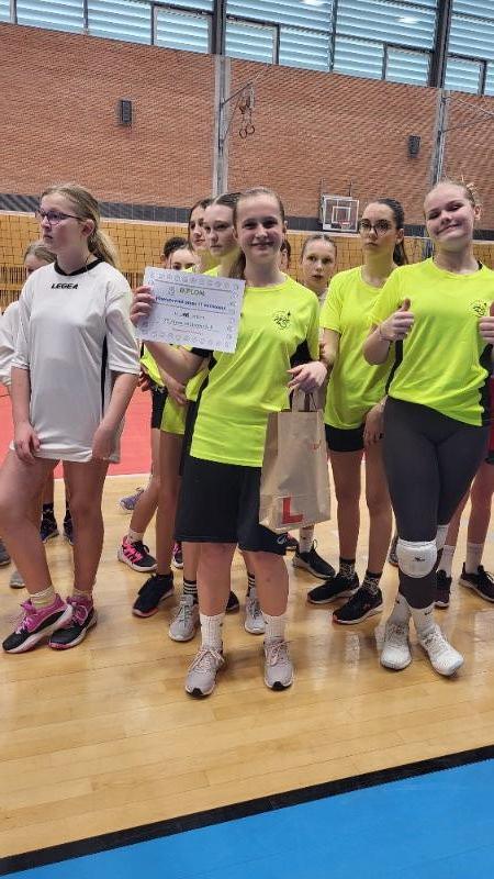 Druhé místo v přehazované Druhé místo v přehazované