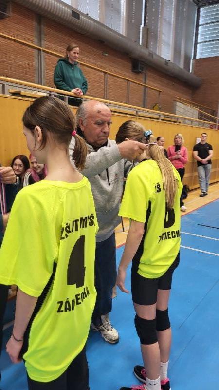 Druhé místo v přehazované