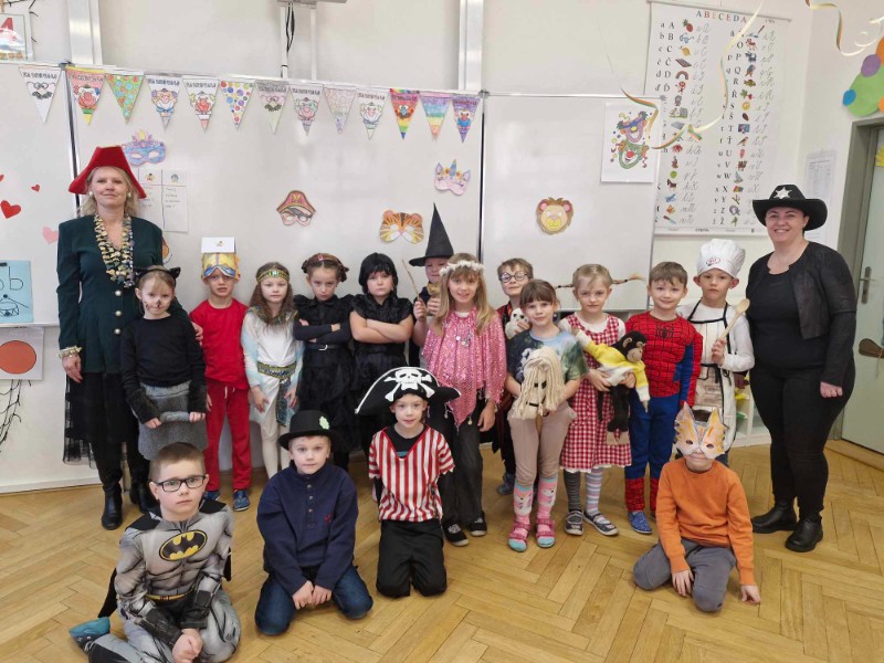 Karneval v prvních třídách