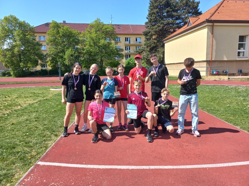 Atletický čtyřboj - krajské kolo Pardubice - žákyně a žáci 6. a 7. ročníku