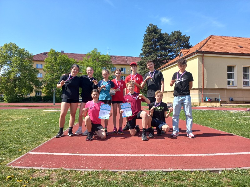 Atletický čtyřboj - krajské kolo Pardubice - žákyně a žáci 6. a 7. ročníku