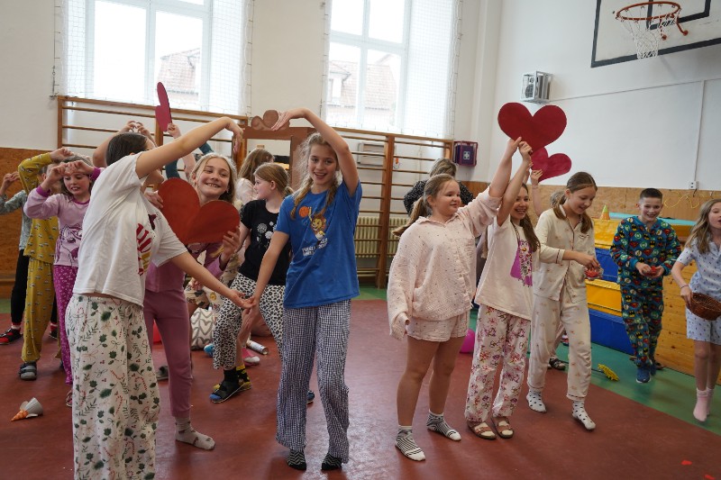 Zkoušky na Dárek ke Dni matek