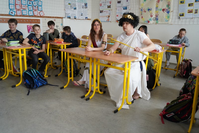 O řeckých bozích netradičně