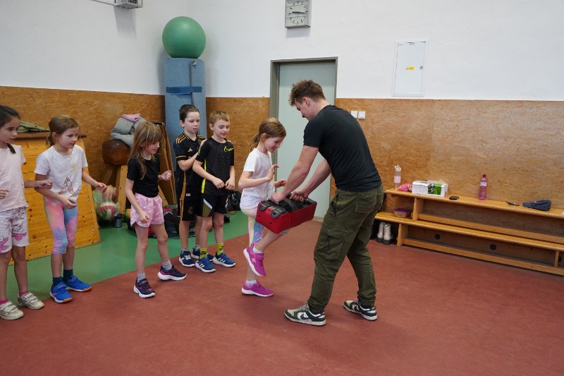 Zásady bezpečného chování k cizím lidem a sebeobrana