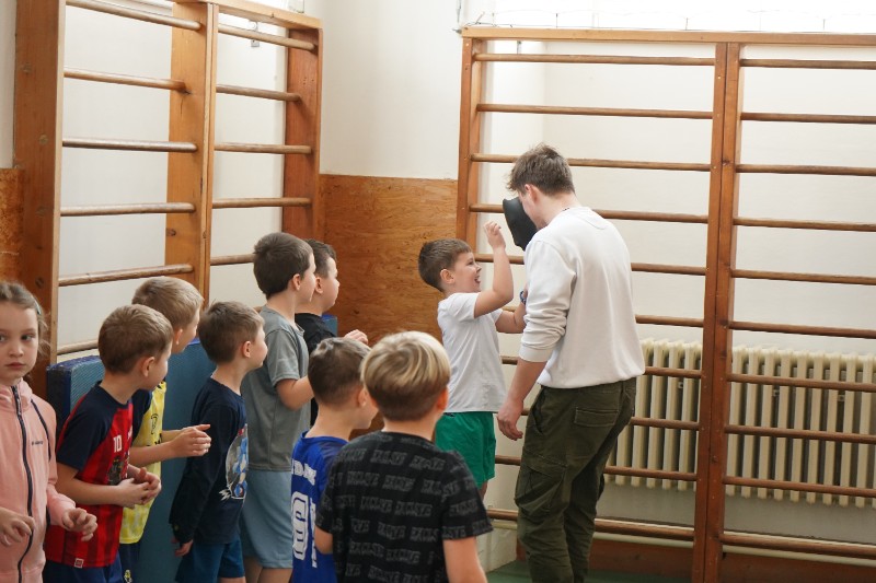 Sebeobrana v prvních třídách a II. A