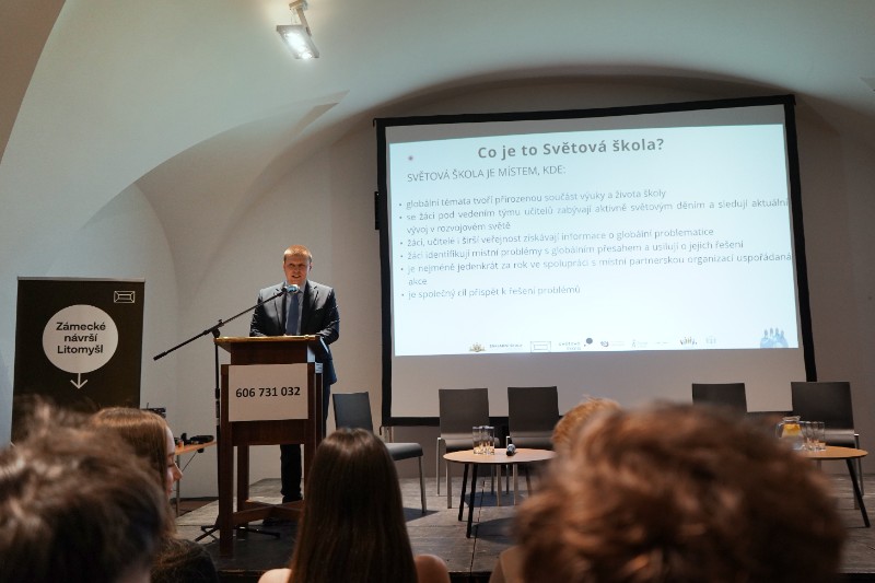 Globální rozvoj očima generací