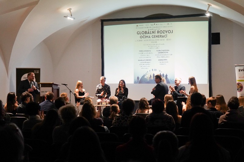 Globální rozvoj očima generací