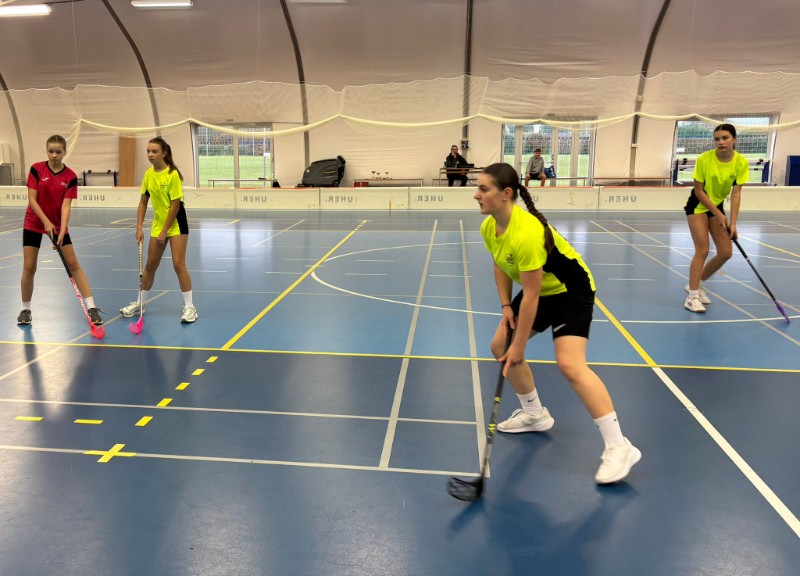 Okresní kolo florbalu dívek