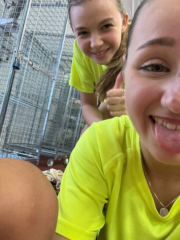 Okresní kolo florbalu dívek