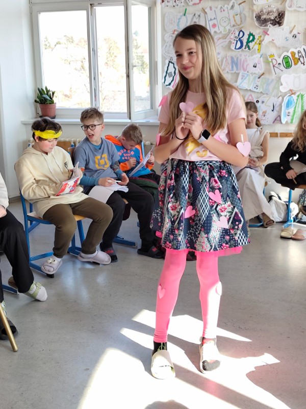 O řeckých bozích netradičně