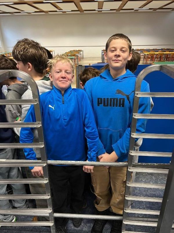 Oběd na přání - pochutnali jsme si na burgeru!