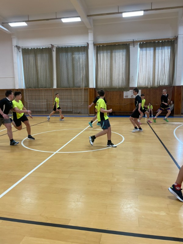 Oblastní kolo v basketbalu Oblastní kolo v basketbalu