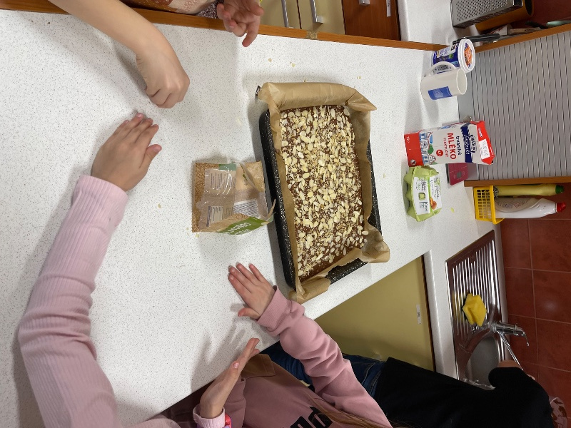 14. hodina (pečený perník)