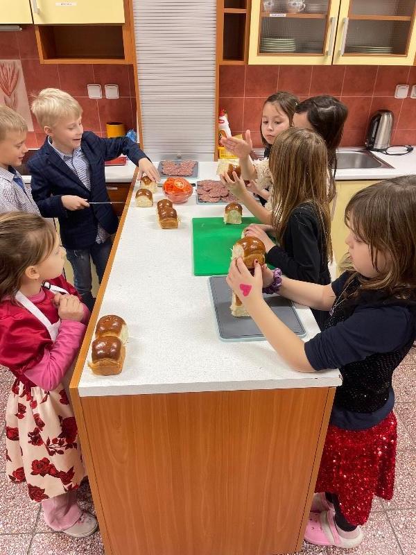 15. hodina (burgery s kuchařem z podniku Co by Kdyby)