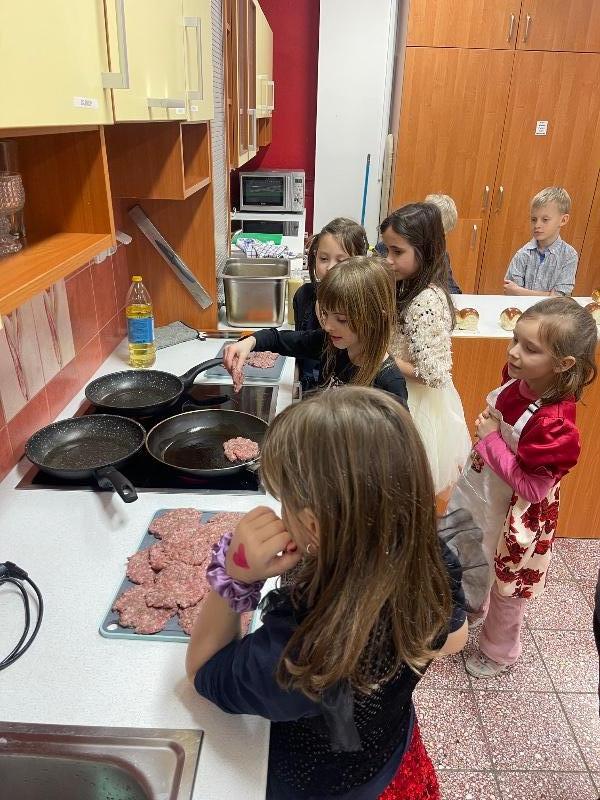 15. hodina (burgery s kuchařem z podniku Co by Kdyby)