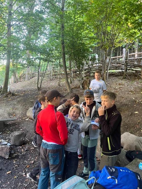 Dějepisná exkurze šesťáků na Křivolík