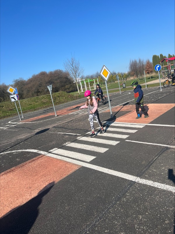 Dopravní výchova žáků 4. tříd Dopravní výchova žáků 4. tříd