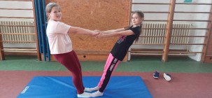 TV - hra Mölkki a gymnastické figury