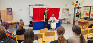 Divadélko pro školy