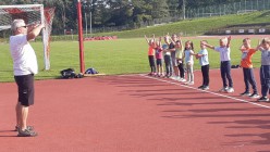 Cvičíme na stadioně