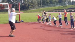 Cvičíme na stadioně