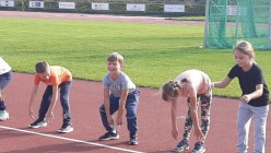 Cvičíme na stadioně