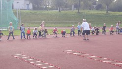 Cvičíme na stadioně