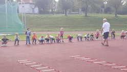 Cvičíme na stadioně