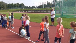 Cvičíme na stadioně