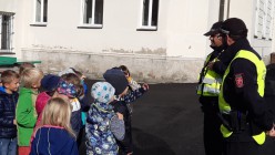 Policie