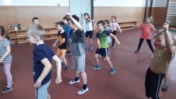 Tělocvik - cvičíme na hudbu :-)