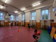 Tv - cvičíme a hrajeme "Člověče, nezlob se"