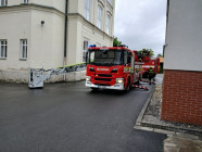 Taktické cvičení hasičů spojené s evakuací školy