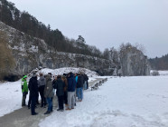 Exkurze deváťáků do Sloupsko-šošůvských jeskyní a do Jaderné elektrárny Dukovany Exkurze deváťáků do Sloupsko-šošůvských jeskyní a do Jaderné elektrárny Dukovany