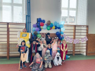 Karnevalový rej v družině