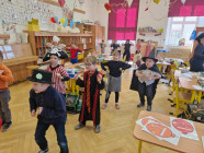 Karneval v prvních třídách