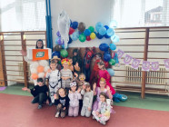 Karnevalový rej v družině