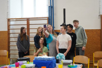 Zkoušky na Dárek ke Dni matek