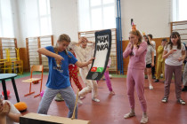 Zkoušky na Dárek ke Dni matek