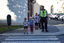 Bezpečně do školy s Městskou policí Litomyšl Bezpečně do školy s Městskou policí Litomyšl