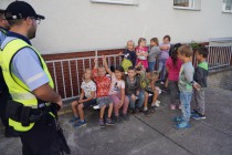 Bezpečně do školy s Městskou policí Litomyšl Bezpečně do školy s Městskou policí Litomyšl