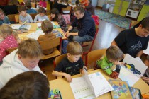 Předávání slabikářů