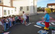 Bobík a Frekvence 1