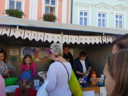 Férový stánek ZŠ Zámecká na Starodávném jarmarku Férový stánek ZŠ Zámecká na Starodávném jarmarku