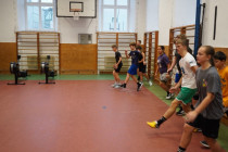 Soutěž na veslařských trenažerech