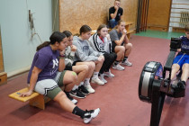 Soutěž na veslařských trenažerech