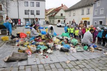 Den Země: Rozbor domovního odpadu – Fyzická analýza – Kam s ním? Den Země: Rozbor domovního odpadu – Fyzická analýza – Kam s ním?